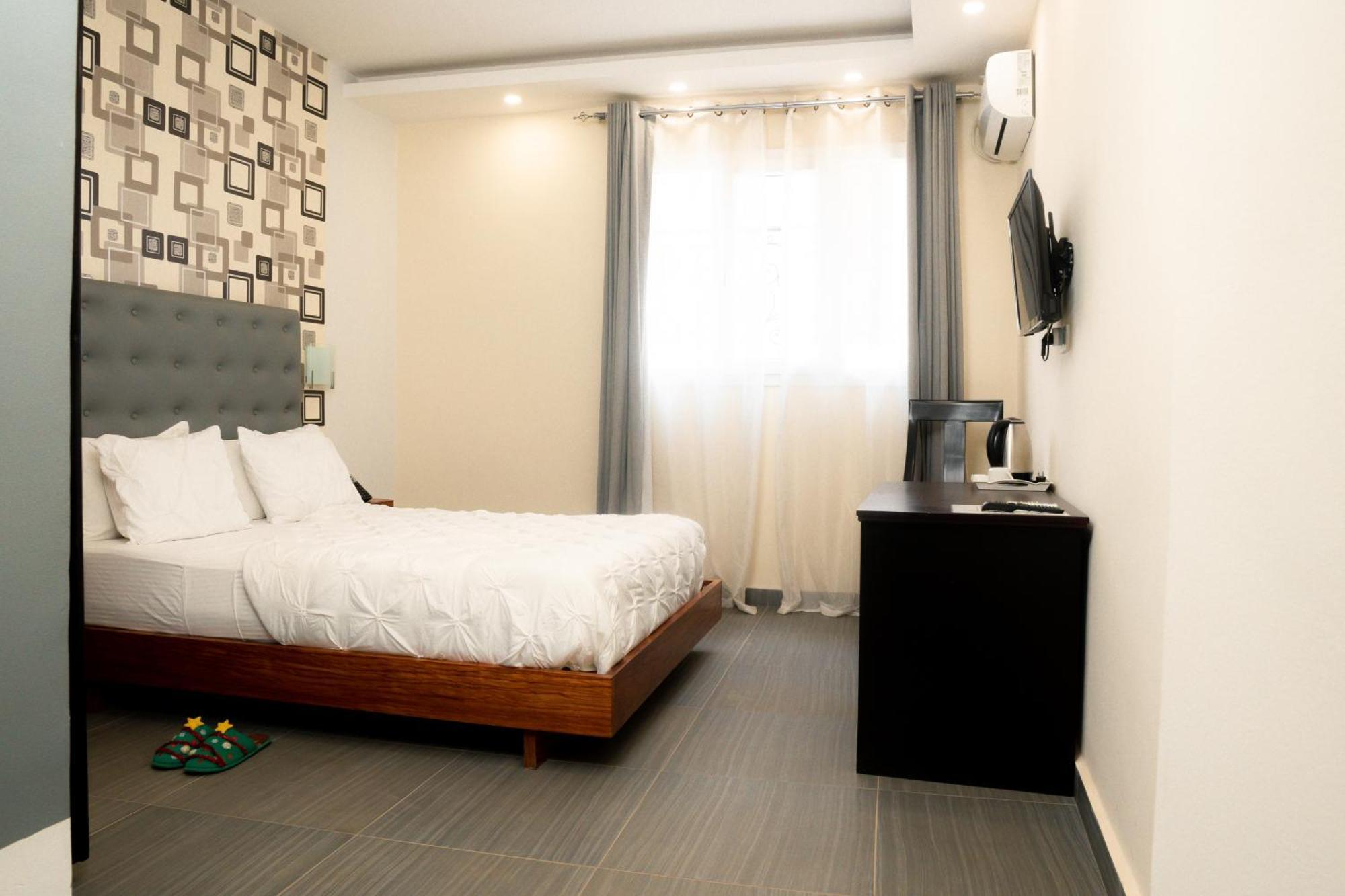 Cincinnati Hotel Yaoundé מראה חיצוני תמונה