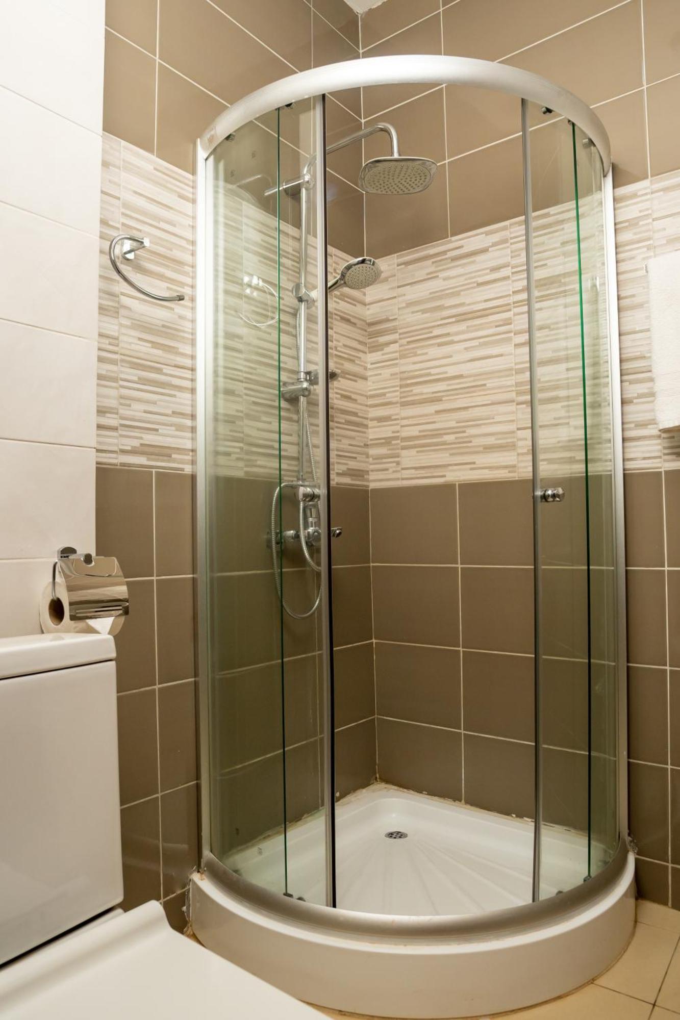 Cincinnati Hotel Yaoundé מראה חיצוני תמונה