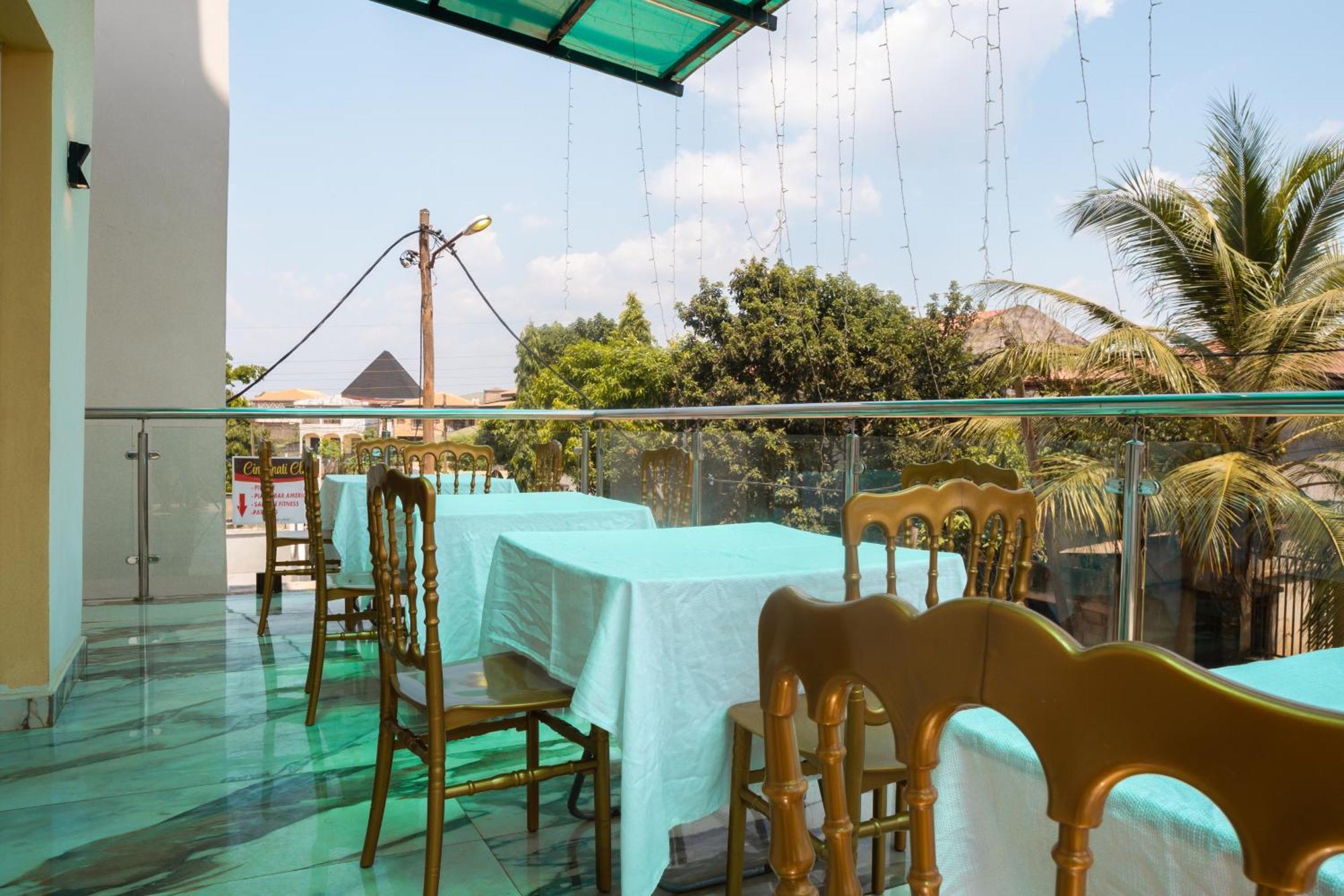Cincinnati Hotel Yaoundé מראה חיצוני תמונה