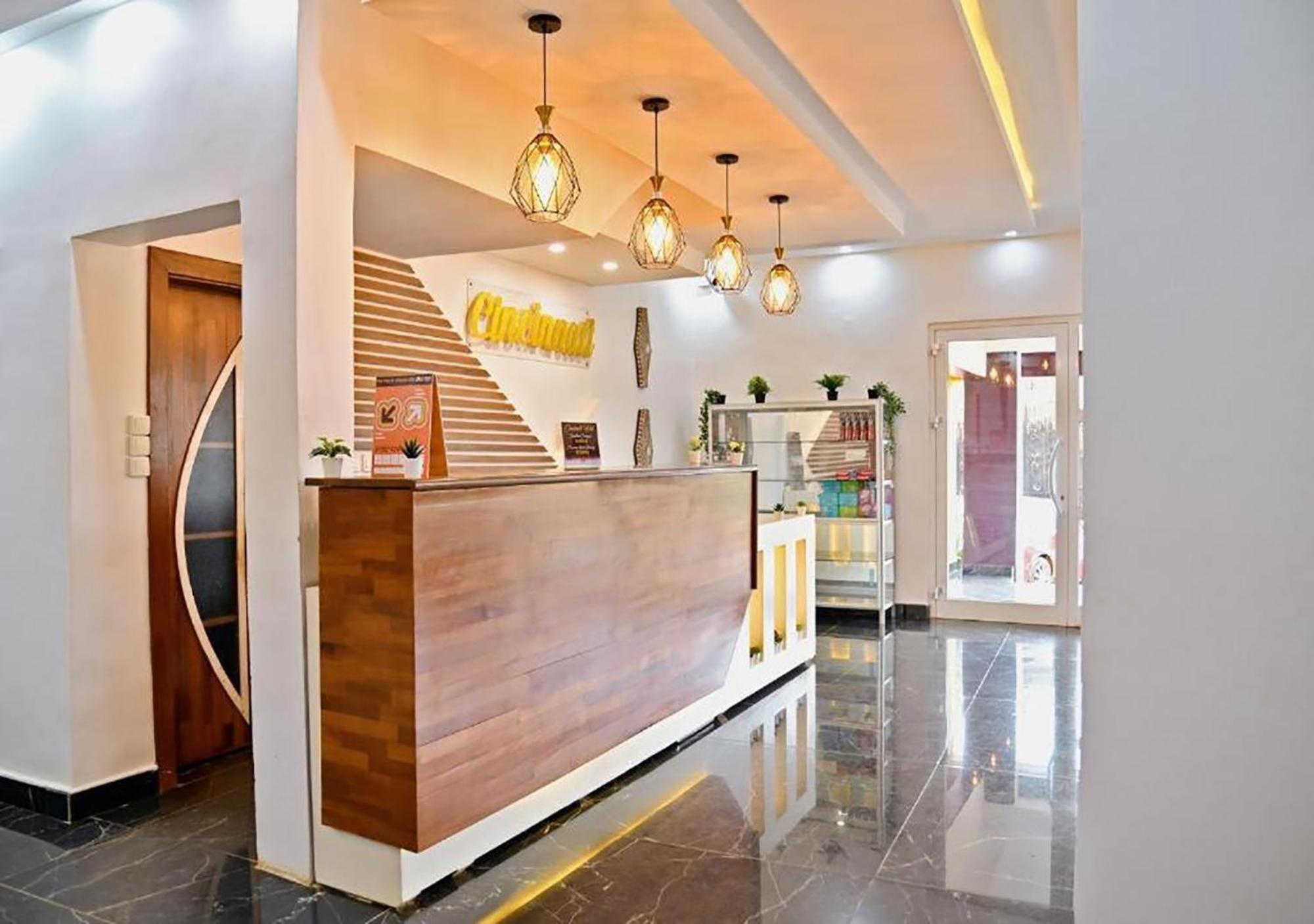 Cincinnati Hotel Yaoundé מראה חיצוני תמונה