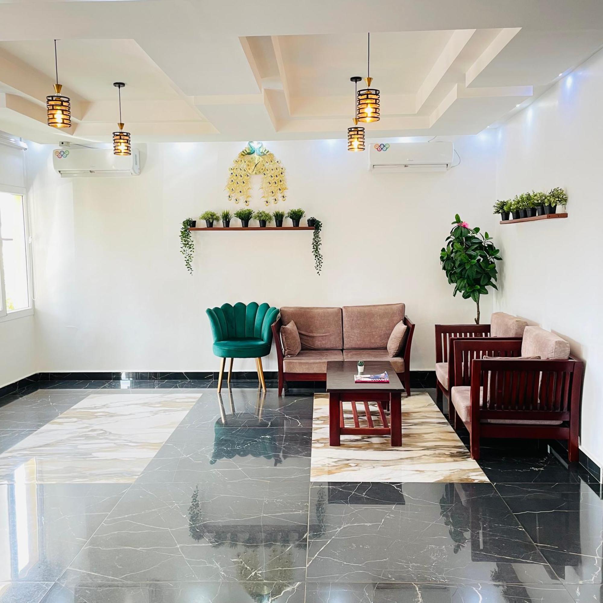 Cincinnati Hotel Yaoundé מראה חיצוני תמונה